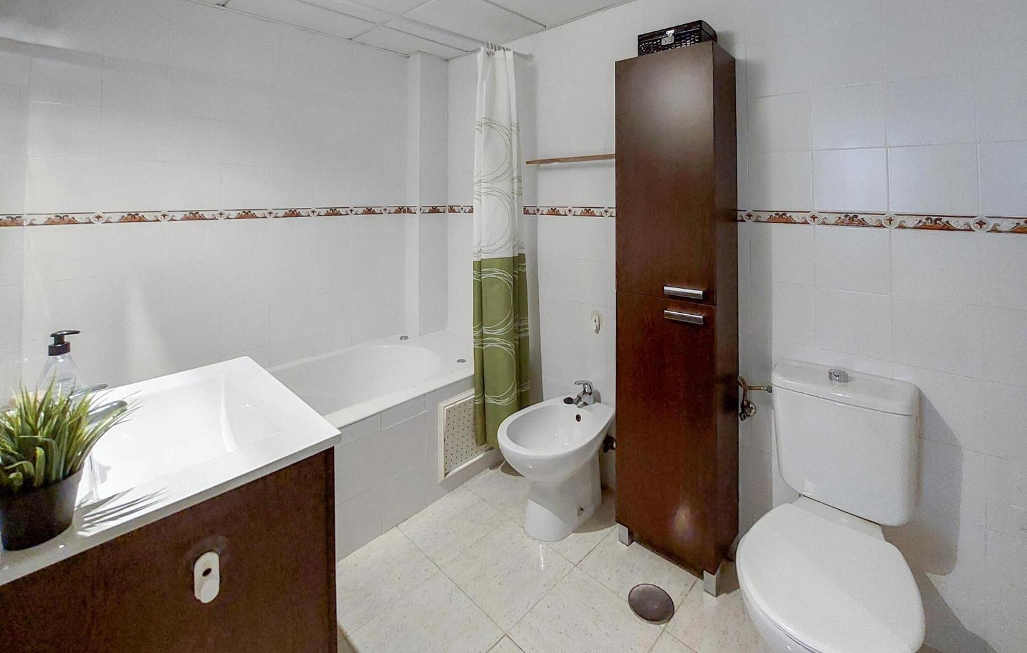 Beautiful In With Wi-fi Apartment